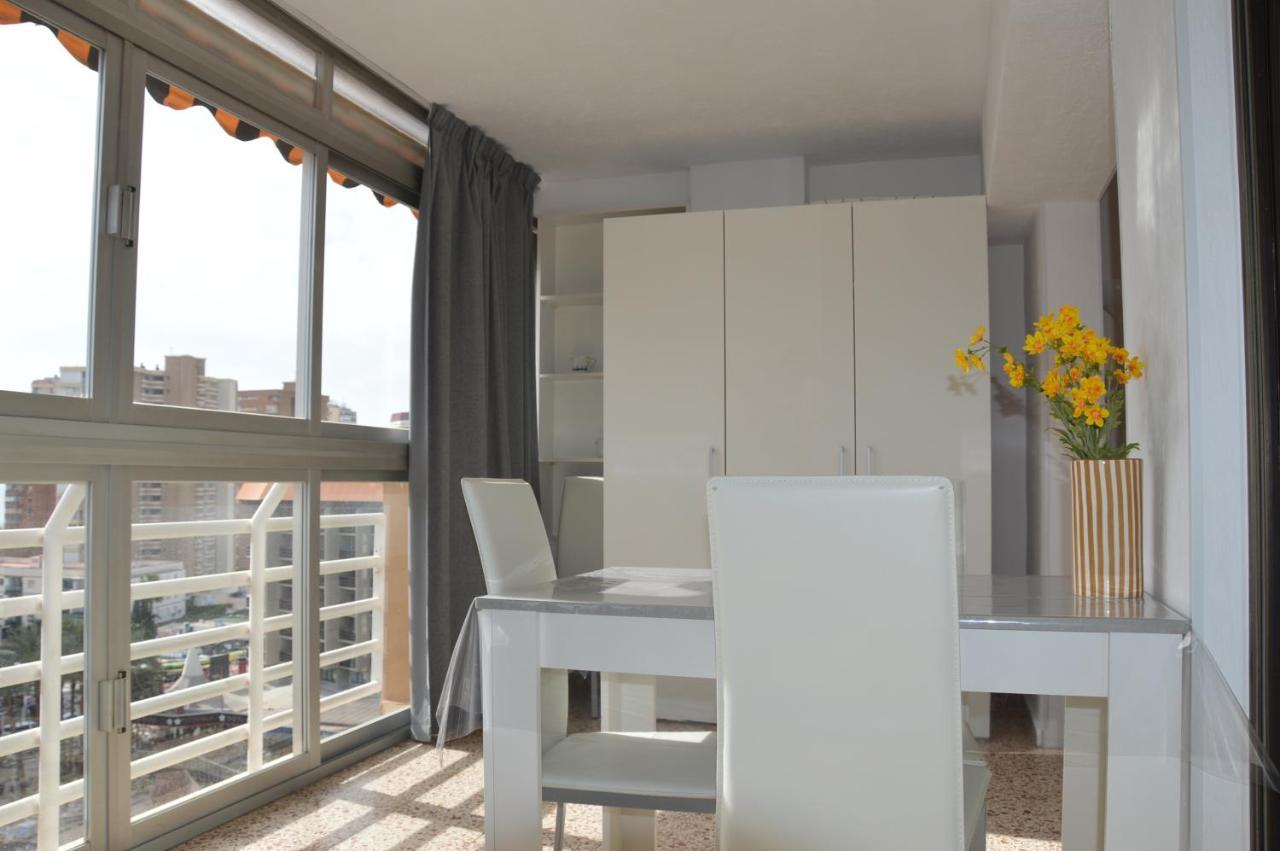 Apartamentos Provima Бенидорм Экстерьер фото